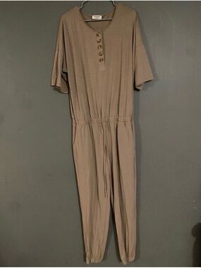 Zenana Casual Taupe Short-Sleeve Button-Front Jumpsuit